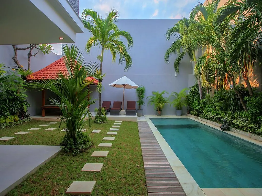 Bali Villas Arta Seminyak  Seminyak (Bali)
