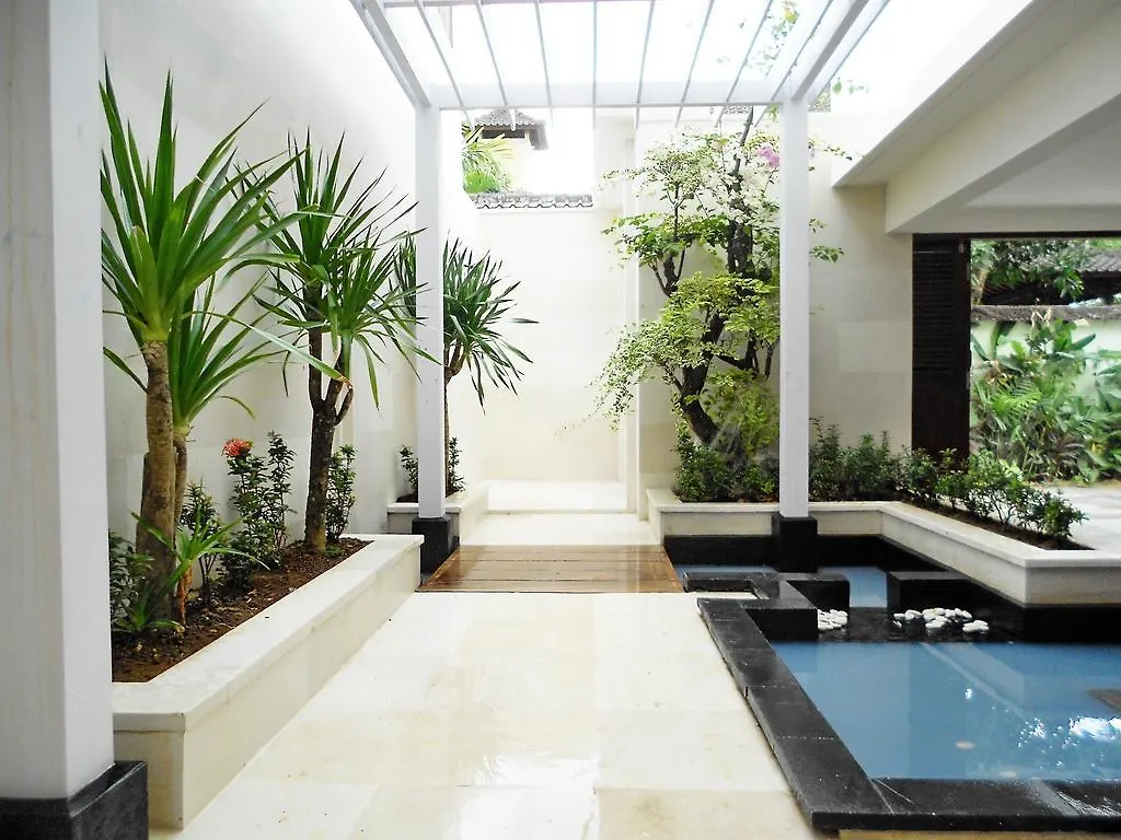 Bali Villas Arta Seminyak  Seminyak (Bali)